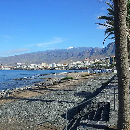 Apartamento Two Bedroom Beachfront No 3 With Sea-view, Heated Pool, Close To The Sea *