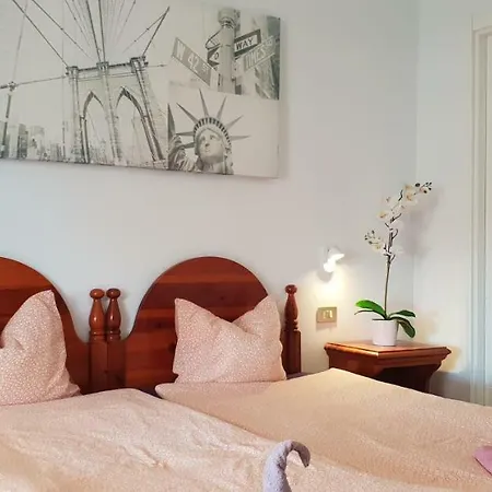 Apartment Two Bedroom Beachfront No 3 With Sea-view, Heated Pool, Close To The Sea